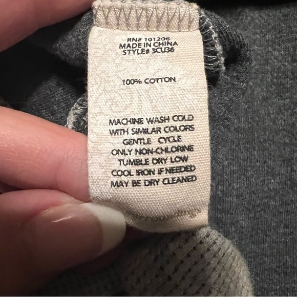 SOFT SURROUNDINGS Khaki Green Henley Tunic V-Neck with Raw Seams Size XS - Picture 8 of 8